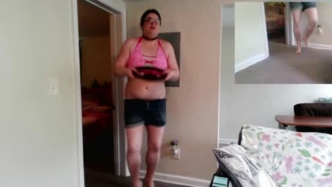 Snapshot of princessstarpuppybi chatting on 15, 5, 2026 PuppyAshley online show from 15, 5, 2026