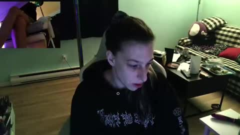 Snapshot of princesstyff chatting on 22, 9, 2025 Tyff et Blast online show from 22, 9, 2025