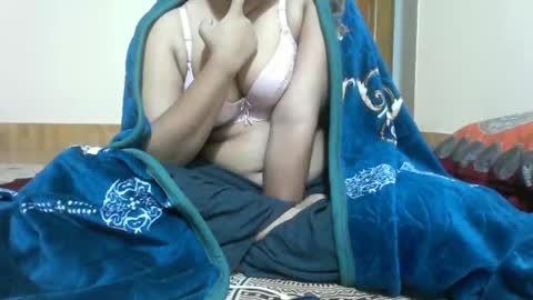 Snapshot of priyonti34 chatting on 8, 12, 2024 Priyonti ganguli online show from 8, 12, 2024