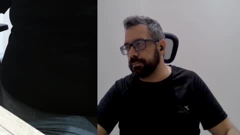 Snapshot of professional_manbd chatting on 4, 1, 2025 Professional manBD online show from 4, 1, 2025