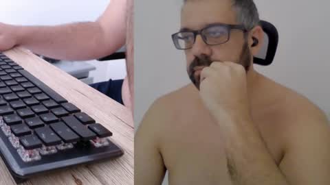 Snapshot of professional_manbd chatting on 10, 1, 2025 Professional manBD online show from 10, 1, 2025