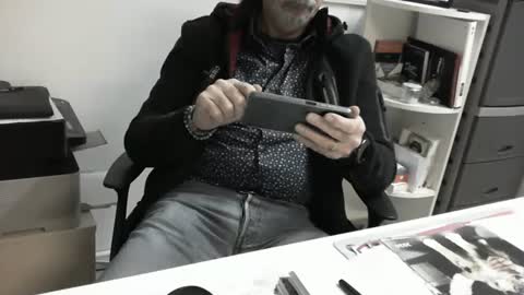 mature hairy guy online show from 26, 2, 2025