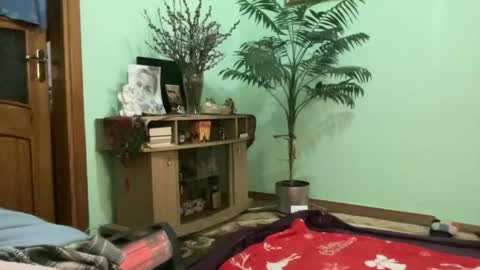 proud sweet 21 online show from 19, 3, 2026