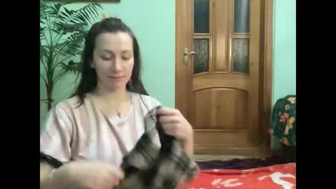 proud sweet 21 online show from 21, 3, 2026