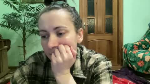 Snapshot of proud_sweet_21 chatting on 14, 6, 2026 proud sweet 21 online show from 14, 6, 2026
