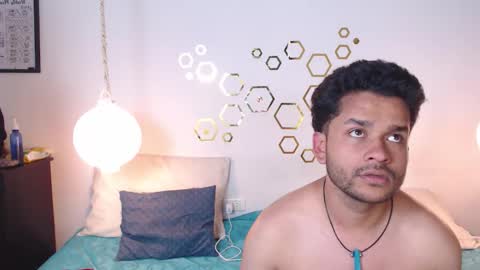 Adris  Juan online show from 28, 11, 2025