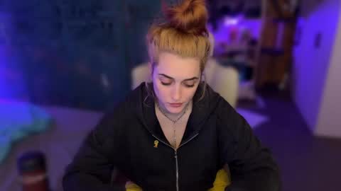 Queen of Pain online show from 16, 5, 2026