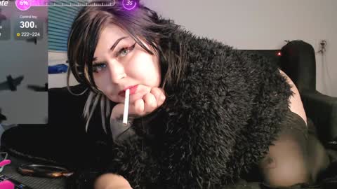 Snapshot of psychobitch69 chatting on 21, 12, 2024 OlivePsy online show from 21, 12, 2024