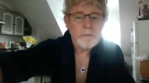 ptitrouquin online show from 25, 11, 2025