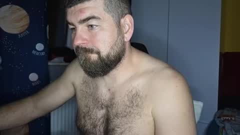 Snapshot of ptoku1985 chatting on 6, 10, 2025 ptoku1985 online show from 6, 10, 2025