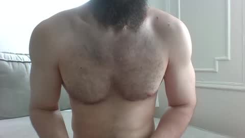 Snapshot of public_toy_95 chatting on 23, 4, 2026 Mickey online show from 23, 4, 2026