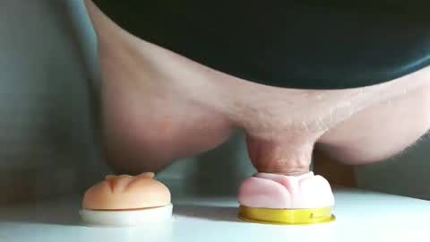 PuDe90 online show from 22, 9, 2025