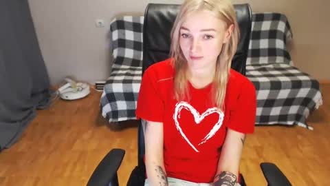 Polly online show from 14, 1, 2025