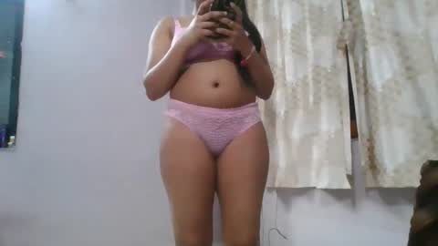 Snapshot of puneripiya chatting on 23, 1, 2025 sania 141414 online show from 23, 1, 2025