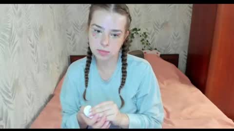 Snapshot of puoli chatting on 31, 7, 2026 Polly online show from 31, 7, 2026