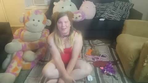 Snapshot of puppygirllovestobeg chatting on 25, 7, 2026 puppygirllovestobeg online show from 25, 7, 2026