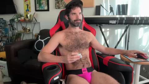 Snapshot of pupscritch chatting on 19, 5, 2026 Pup Scritch online show from 19, 5, 2026