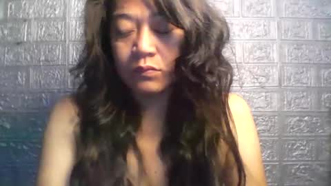 Snapshot of pure_sweetasian chatting on 9, 5, 2026 pure_sweetasian online show from 9, 5, 2026