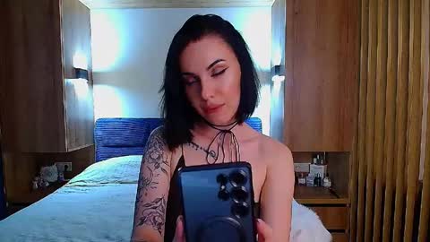 Snapshot of pure_temptation_j chatting on 6, 6, 2026 Julia online show from 6, 6, 2026