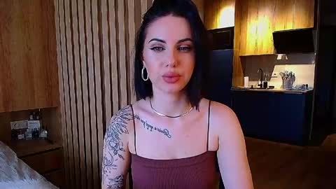 Snapshot of pure_temptation_j chatting on 7, 6, 2026 Julia online show from 7, 6, 2026