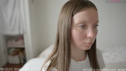 Snapshot of pureangeldolores chatting on 2, 11, 2025 i dont do shows for free. watching here silently and waiting for me to start showing you something for free is useless online show from 2, 11, 2025