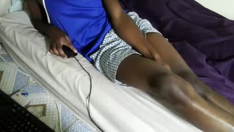 Pureblack  online show from 12, 3, 2026