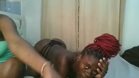 purple_honey1 online show from 28, 3, 2026