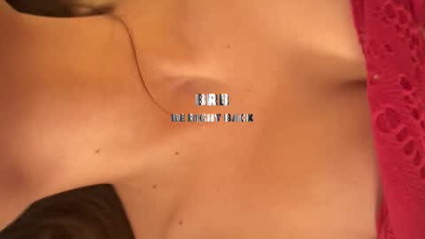 Snapshot of purple_opal chatting on 4, 11, 2025 Vero online from Tuesday to Sunday online show from 4, 11, 2025