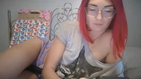 PurpleRainn69  Dina online show from 6, 2, 2025