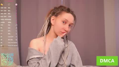 Sophie  Fav patterns 99199444press my buttons  see what happens  online show from 26, 10, 2025