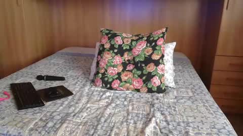 Snapshot of pussy_boom4u chatting on 6, 2, 2025 Mary online show from 6, 2, 2025