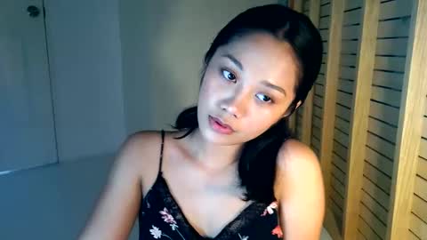 Snapshot of pussyc4t_doll chatting on 19, 11, 2025 Marj33 online show from 19, 11, 2025