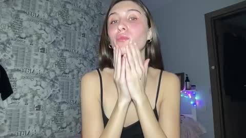 Snapshot of pussygir007 chatting on 12, 2, 2025 pussygirl007 online show from 12, 2, 2025