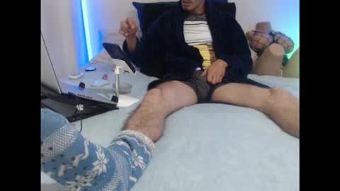 Snapshot of pussyhunterpt chatting on 23, 11, 2025 Ruck Fules online show from 23, 11, 2025