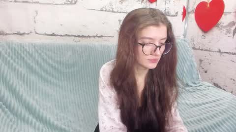 Snapshot of pussykatt_girl chatting on 18, 2, 2025 pussykatt_girl online show from 18, 2, 2025