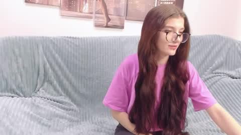 Snapshot of pussykatt_girl chatting on 1, 3, 2025 pussykatt_girl online show from 1, 3, 2025