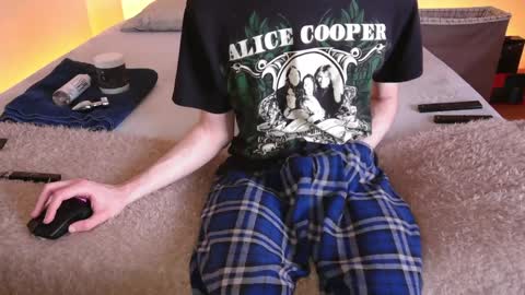 Snapshot of pussylover2182 chatting on 26, 12, 2024 pussylover2182 online show from 26, 12, 2024