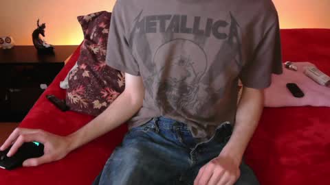 Snapshot of pussylover2182 chatting on 9, 1, 2025 pussylover2182 online show from 9, 1, 2025