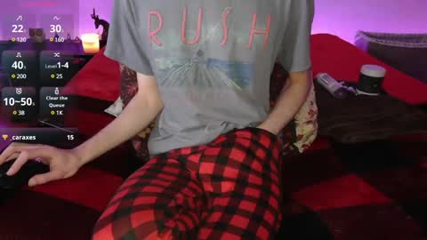 Snapshot of pussylover2182 chatting on 5, 2, 2025 pussylover2182 online show from 5, 2, 2025