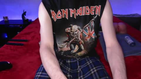 Snapshot of pussylover2182 chatting on 9, 3, 2025 pussylover2182 online show from 9, 3, 2025