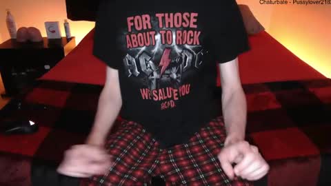 Snapshot of pussylover2182 chatting on 9, 9, 2025 pussylover2182 online show from 9, 9, 2025