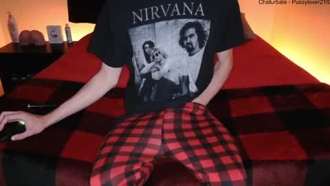 Snapshot of pussylover2182 chatting on 11, 9, 2025 pussylover2182 online show from 11, 9, 2025