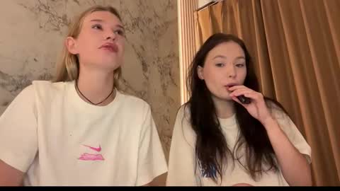 Snapshot of pussymoneywet chatting on 14, 2, 2026 Lina online show from 14, 2, 2026