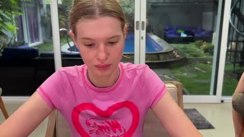 Snapshot of pussymoneywet chatting on 22, 2, 2026 Lina online show from 22, 2, 2026