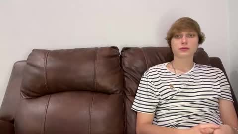 Snapshot of pussymoneywet chatting on 2, 3, 2026 Lina online show from 2, 3, 2026