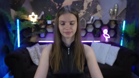 Ellie online show from 25, 9, 2025