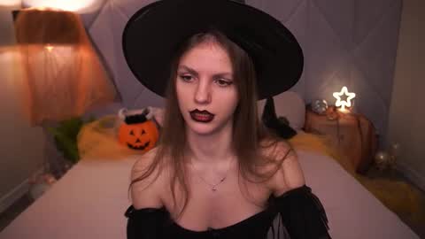 Ellie online show from 31, 10, 2025