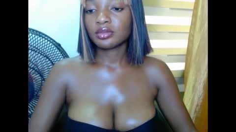 pussyxwetx online show from 24, 11, 2025