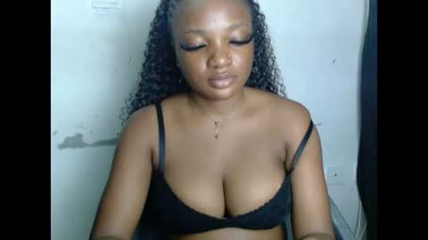 Snapshot of pussyxwetx chatting on 7, 7, 2026 pussyxwetx online show from 7, 7, 2026