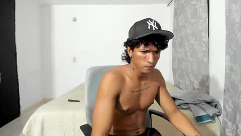 Snapshot of pyke_cum chatting on 19, 1, 2025 pyke_cum online show from 19, 1, 2025